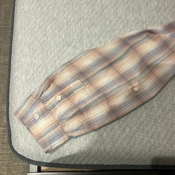 Joie flannel top size medium - Picture 4 of 5